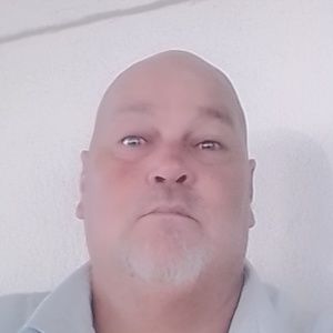 Meet your Posher, Dean